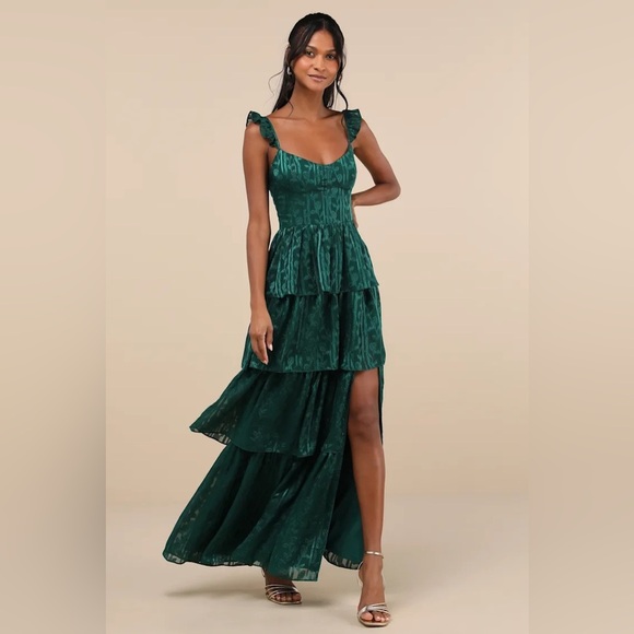 Lulus Dresses & Skirts - Lulus Stunning Glory Hunter Green Floral Jacquard Tiered Maxi Dress